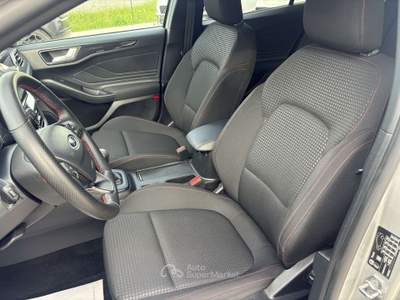 Ford Focus Focus 1.0t ecoboost h ST-Line 125cv Argento usata Terni