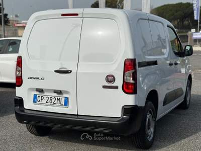Fiat Doblò 1.5 BlueHDi 100cv PC-TN Van Bianco usata Fiumicino