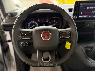 Fiat Doblò 1.5 BlueHDi 100cv PC-TN Van Bianco usata Fiumicino