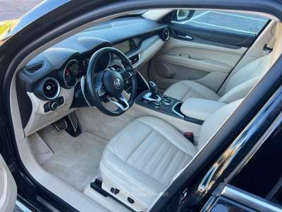 Alfa Romeo Stelvio Tenuta sempre in box Nero usata San Giovanni Rotondo