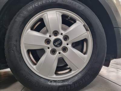 MINI One Neopatentati Beige usata larciano