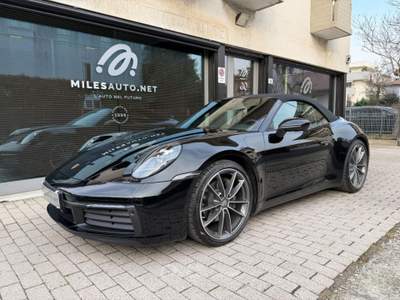 Porsche 911 Carrera Cabriolet Scarichi Sedili ventil InnoDrive Nero usata Rubano