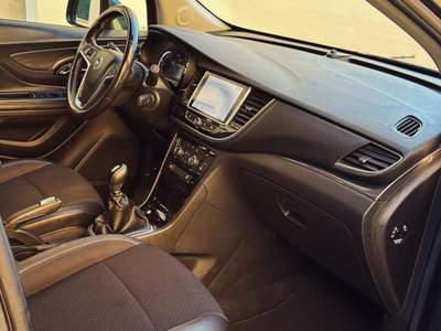 Opel Mokka Vettura ben accessoriata, adatta per uso famigliare Grigio usata Sant'Omero