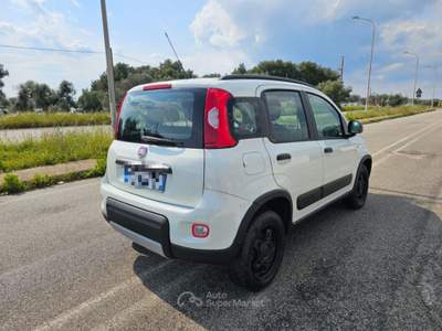 Fiat Panda 1.3 MJT 95 CV S&S 4x4 AUTOVETTURA Bianco usata Maruggio