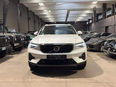 Volvo XC40 B3 automatico Core Bianco usata Bologna