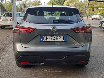 Nissan Qashqai 1.3 mhev Business 140cv Camera 360° Grigio usata Padova