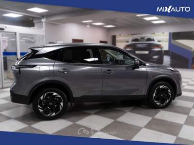 Nissan Qashqai 1.3 MHEV N-Connecta 2WD 158CV xtronic Grigio usata Latina