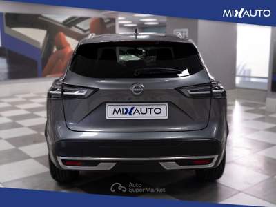 Nissan Qashqai 1.3 MHEV N-Connecta 2WD 158CV xtronic Grigio usata Latina