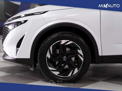 Nissan Qashqai 1.3 MHEV N-Connecta 2WD 158CV xtronic Bianco usata Latina