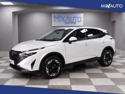 Nissan Qashqai 1.3 MHEV N-Connecta 2WD 158CV xtronic Bianco usata Latina
