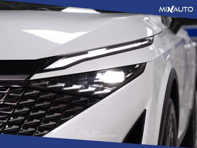 Nissan Qashqai 1.3 MHEV N-Connecta 2WD 158CV xtronic Bianco usata Latina