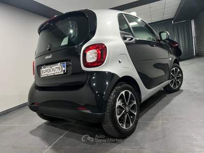 Smart ForTwo 70 1.0 twinamic Passion Nero usata Atena lucana