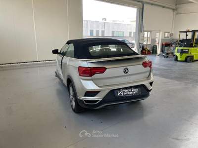 Volkswagen T-Roc CABRIOLET 1.5 TSI 150CV ACT DSG STYLE Beige usata Megliadino San Vitale