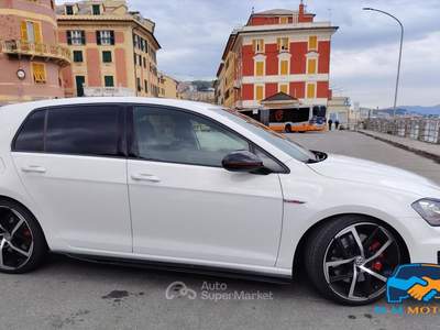 Volkswagen Golf Bluemotion Performance Bianco usata Genova