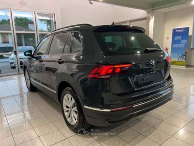 Volkswagen Tiguan Tiguan 2.0 tdi Life 150cv dsg Grigio usata Piombino Dese