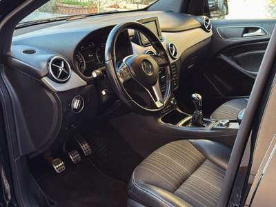 Mercedes-Benz Classe B vettura total black, super accessoriata e garantita Nero usata Sant'Omero