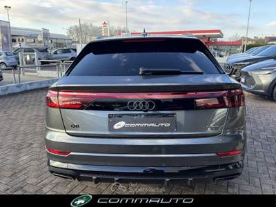 Audi Q8 SUV 50 TDI 286 CV quattro tiptronic S line edition Grigio usata Quinto di Treviso
