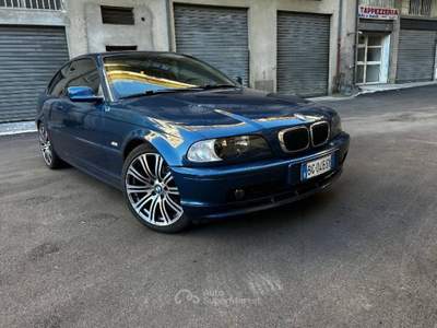 BMW Serie 3 318Ci PROBABILE TESTATA CON PICCOLA CREPA Blu/Azzurro usata Varano de' Melegari