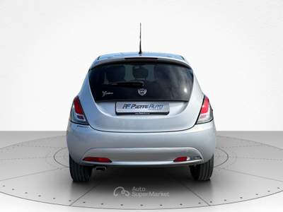 Lancia Ypsilon  - ypsilon 1.2 69 cv 5 porte gpl ecochic sil Grigio usata Civitanova Marche