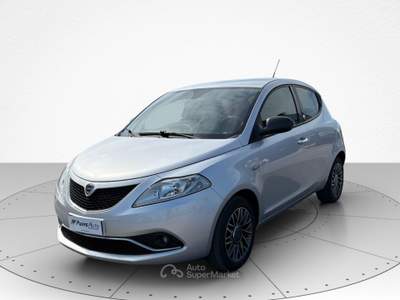 Lancia Ypsilon  - ypsilon 1.2 69 cv 5 porte gpl ecochic sil Grigio usata Civitanova Marche