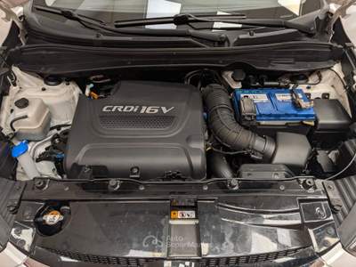 Hyundai ix35  -  2.0 crdi 4wd xpossible a/t Bianco usata Civitanova Marche