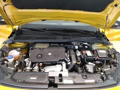 Peugeot 208  - 208 bluehdi 100 stop&start 5 porte gt Giallo usata Civitanova Marche