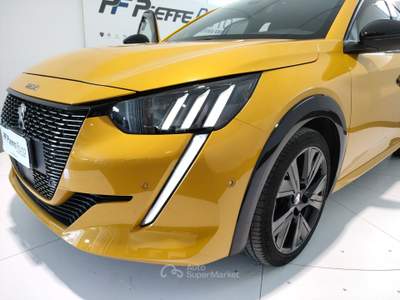 Peugeot 208  - 208 bluehdi 100 stop&start 5 porte gt Giallo usata Civitanova Marche