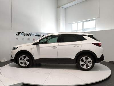 Opel Grandland  -  1.5 diesel ecotec start&stop innov Bianco usata Civitanova Marche
