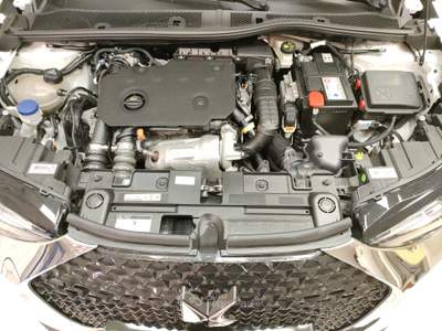DS Automobiles DS 3  -  bluehdi 100 so chic Bianco usata Civitanova Marche