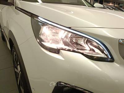 Peugeot 3008  - 3008 bluehdi 130 eat8 s&s allure Bianco usata Civitanova Marche