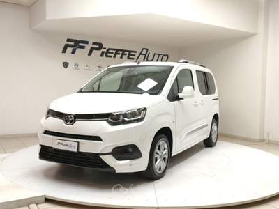 Toyota Proace  -  1.5d 100 cv s&s short  Bianco usata Civitanova Marche