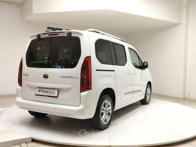 Toyota Proace  -  1.5d 100 cv s&s short  Bianco usata Civitanova Marche