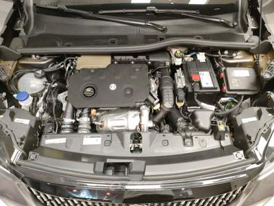 Peugeot 2008  - 2008 bluehdi 110 s&s gt Grigio usata Civitanova Marche