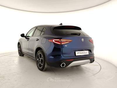 Alfa Romeo Stelvio  -  2.2 turbodiesel 210 cv at8 q4 executive Blu/Azzurro usata Civitanova Marche