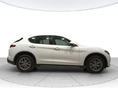 Alfa Romeo Stelvio  -  2.2 turbodiesel 160 cv at8 rwd business Bianco usata Civitanova Marche