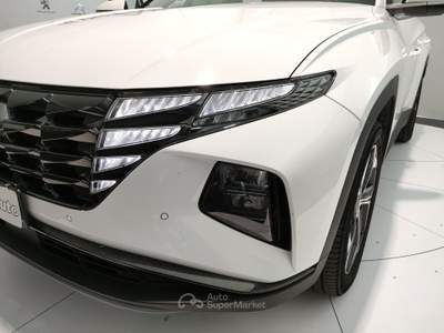 Hyundai Tucson  - tucson 1.6 phev 4wd aut. exellence Bianco usata Civitanova Marche