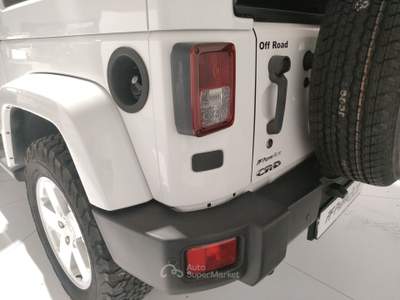 Jeep Wrangler  - wrangler 2.8 crd dpf sahara Bianco usata Civitanova Marche