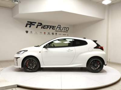 Toyota Yaris  - yaris 1.6 turbo 3 porte gr yaris circuit Bianco usata Civitanova Marche