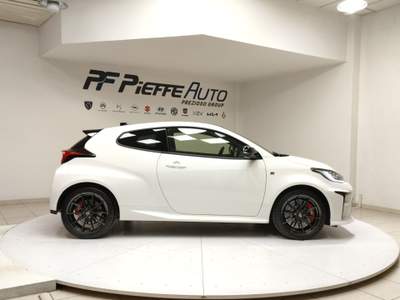 Toyota Yaris  - yaris 1.6 turbo 3 porte gr yaris circuit Bianco usata Civitanova Marche