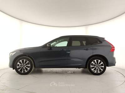 Volvo XC60  - xc60 b5 awd automatico plus dark Blu/Azzurro usata Civitanova Marche
