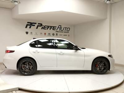 Alfa Romeo Giulia Giulia 2.2 turbodiesel 210 cv at8 awd q4 tributo italiano Bianco usata Civitanova Marche