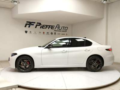 Alfa Romeo Giulia Giulia 2.2 turbodiesel 210 cv at8 awd q4 tributo italiano Bianco usata Civitanova Marche