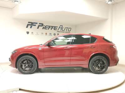 Alfa Romeo Stelvio  -  2.9 bi-turbo v6 520 cv at8 q4 quadrifoglio Rosso usata Civitanova Marche