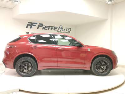 Alfa Romeo Stelvio  -  2.9 bi-turbo v6 520 cv at8 q4 quadrifoglio Rosso usata Civitanova Marche