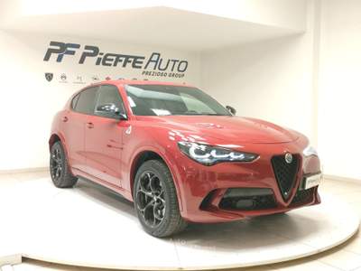 Alfa Romeo Stelvio  -  2.9 bi-turbo v6 520 cv at8 q4 quadrifoglio Rosso usata Civitanova Marche