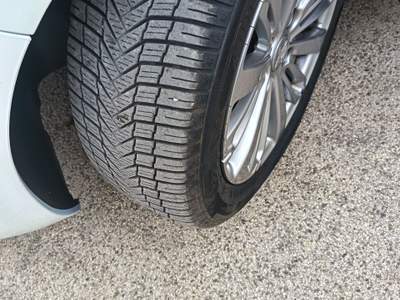 Peugeot 208 Tenuta sempre in garage pacchetto allure Bianco usata Bari
