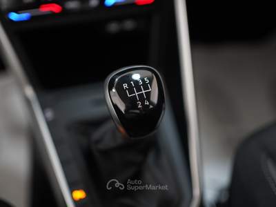 Volkswagen Polo 1.0 TSI Edition Plus 95 cv Giallo usata Pozzuoli