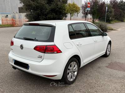 Volkswagen Golf Golf 5p 1.6 tdi Highline Business 4motion Bianco usata Pianoro