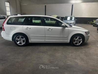 Volvo V50 1600cc Diesel D2 115cv usata Bedizzole