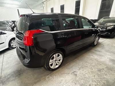 Peugeot 5008 2000hdi 163cv automatica 7 posti usata Bedizzole
